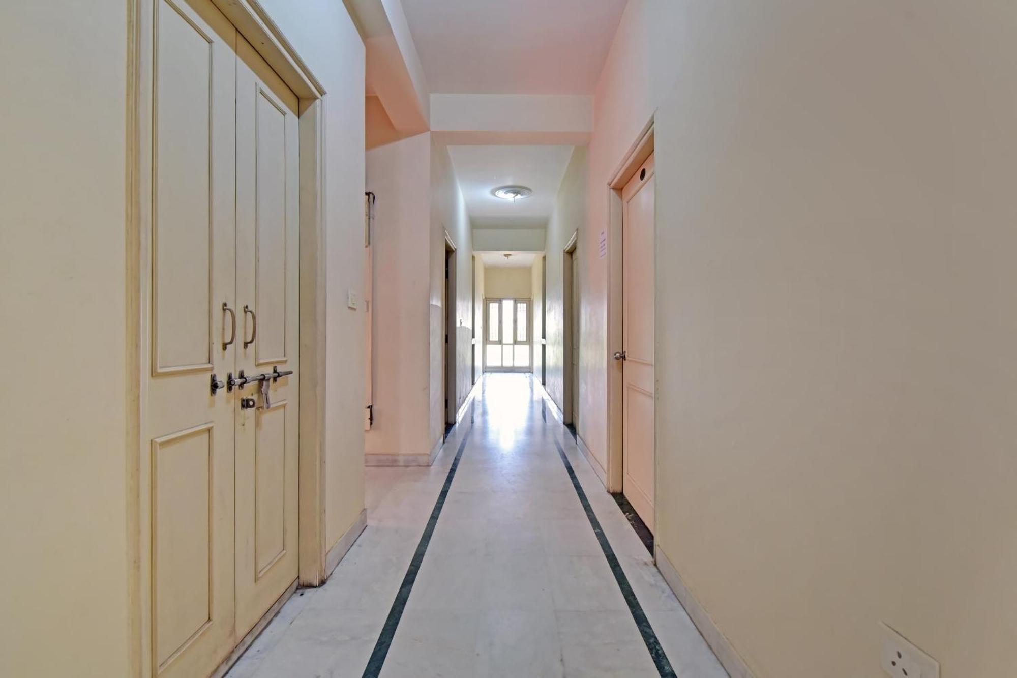 Hotel O Star Board Τζαϊπούρ Εξωτερικό φωτογραφία